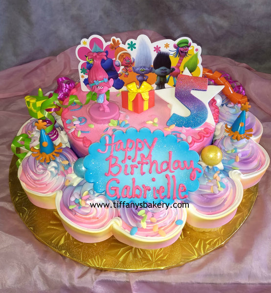 Round Cake with 12 Cupcakes on Board